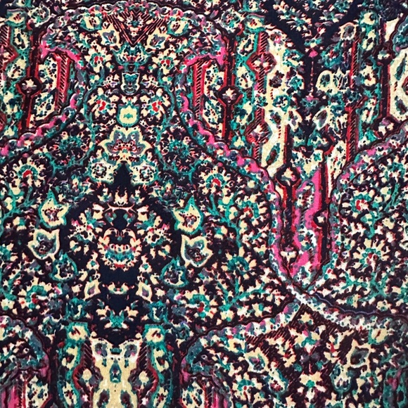 a.n.a by JCPenney Women’s Boho Tunic Top Paisley Print Long Sleeve Size Medium - Picture 5 of 5